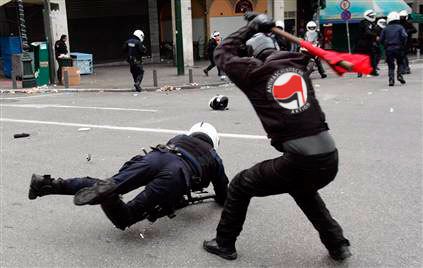 fake antifa picture